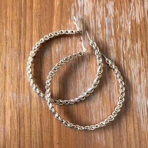 Gold rope hoop earrings